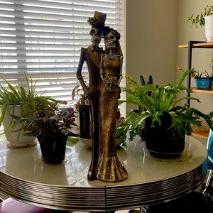 Rachel Zoe Skeleton Wedding Couple Statue Halloween